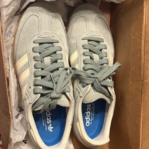 Adidas Sambas- never worn!